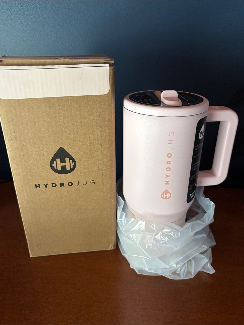 Pink 20oz hydrojug traveler